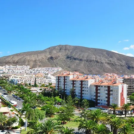 Comodoro-los Cristianos